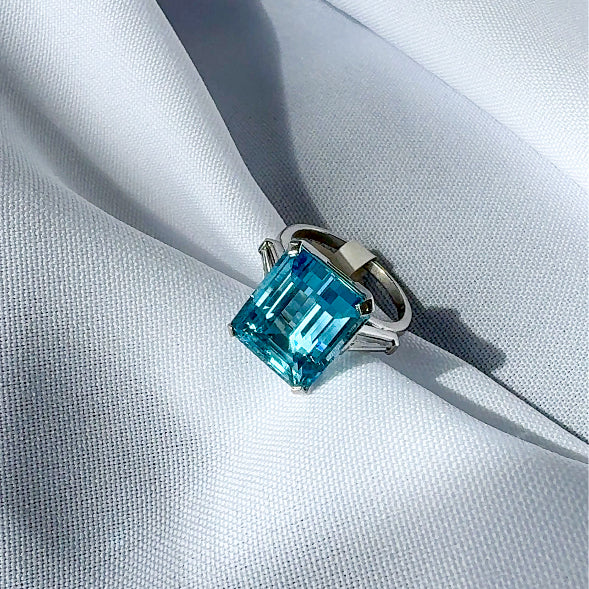 Aquamarine Platinum Ring with Diamond Baguettes