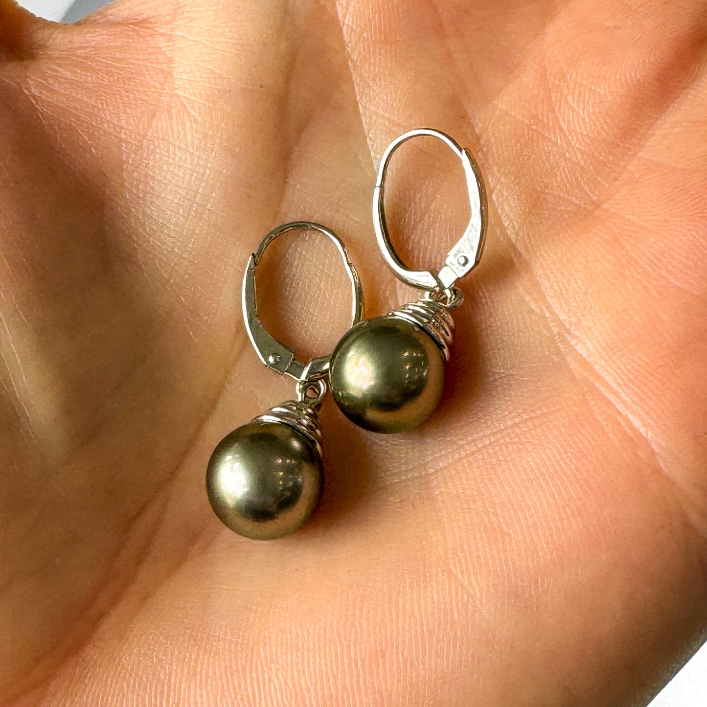 Tahitian Black Pearl Earrings
